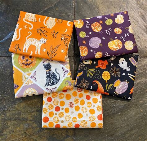 Too Cute To Spook Fat Quarter Bundle Complete Pc Collection Natalie