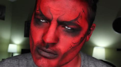 50 Scary Halloween Makeup Ideas for Men - Halloween Face Paint to Try