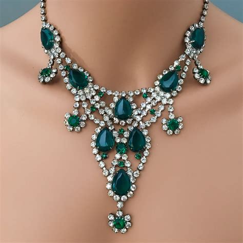 Emerald Green Necklace Earrings Set Vintage Rhinestone Silver Tone