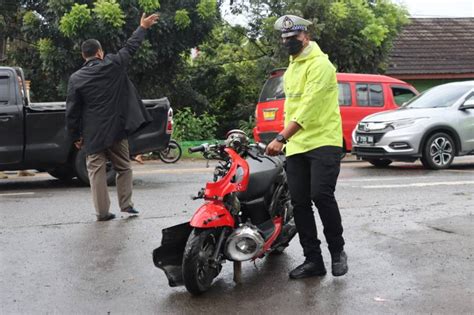 Kronologi Kecelakaan Maut Truk Tangki Air Tabrak Sejumlah Motor Di