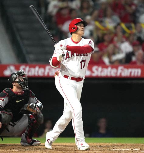 大谷翔平が自己最長150メートル特大弾で3年連続30本塁打達成！6月は自己＆日本人＆球団新の27戦15発 スポーツ報知