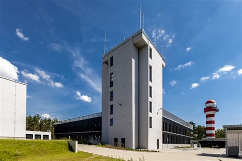 Budowa O Rodka Kontroli Ruchu Lotniczego W Poznaniu Hochtief Polska