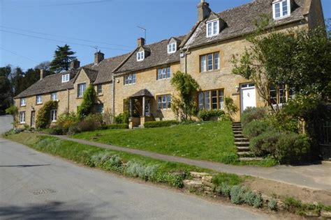 Cottages In Longborough Philip Halling Cc By Sa Geograph