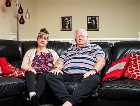 Gogglebox cast for new series and how much they get paid as show ...