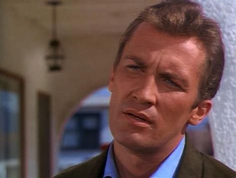 Roy Thinnes In The Invaders 1967 With Images Roy Thinnes Great