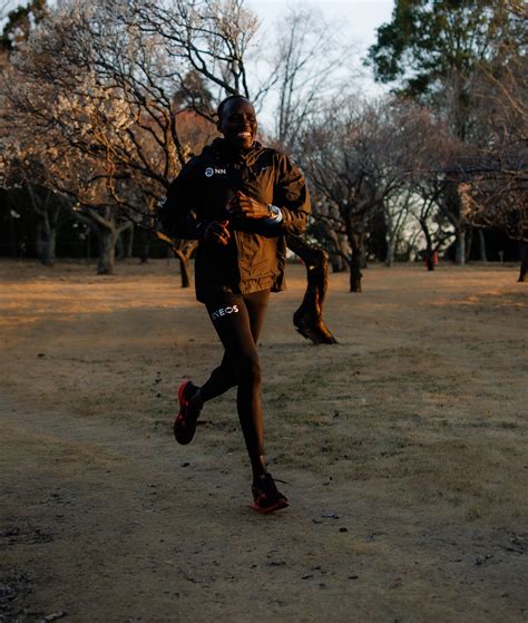 Eliud Kipchoge en Maratón Tokio 2024 Ultima hora Mayayo