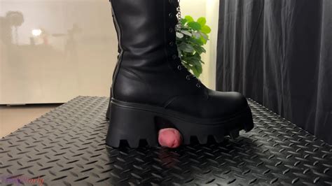 Chunky Platforms Hard Bootjob Nude Pics Xhamster