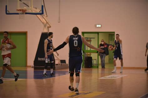 Sport Basket Corato Dice Addio Al Terzo Posto Vince Bari