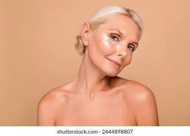 Naked Older Woman Images Stock Photos D Objects Vectors Shutterstock