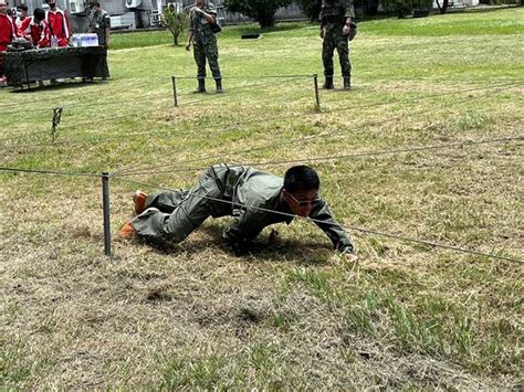 體驗國軍生活 桃園百名學子參訪營區 軍事迷直呼開心 寶島 中時