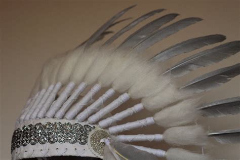 X43 Silver Feather Headdress Indian Style Warbonnet White Feathers