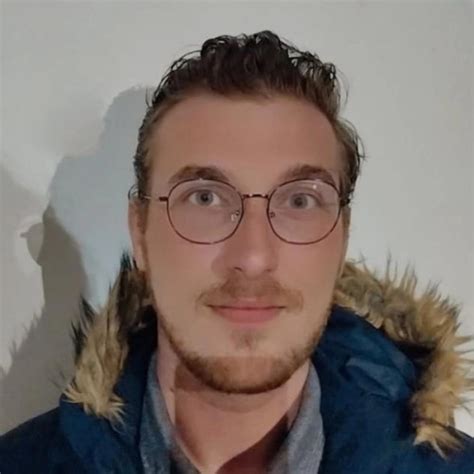 Arnaud Prof d aide aux devoirs à Marseille 30CHF h 8 avis 15