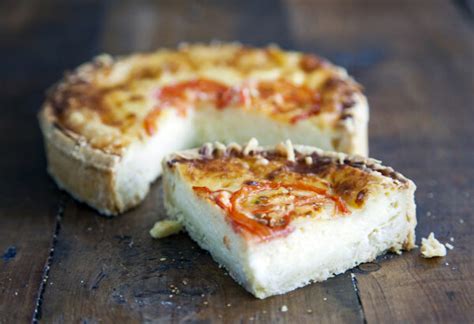 Cheese and Tomato Quiche - lukeevans.co.uk