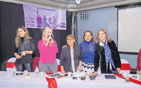 Presentan Iniciativas A Favor De Las Mujeres