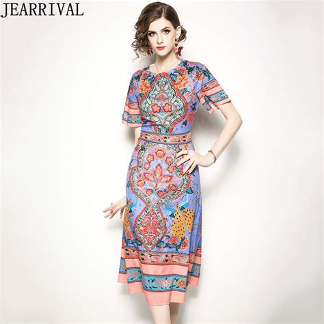 Runway Summer Dress 2018 New Fashion Women Short Sleeve O Neck Vintage Print Elegant Midi Casual