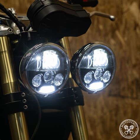 Dual Round Headlight Led Upgrade For Triumph • Motodemic