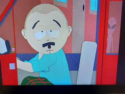 Found another alien in the episode "bloody mary" : r/southpark