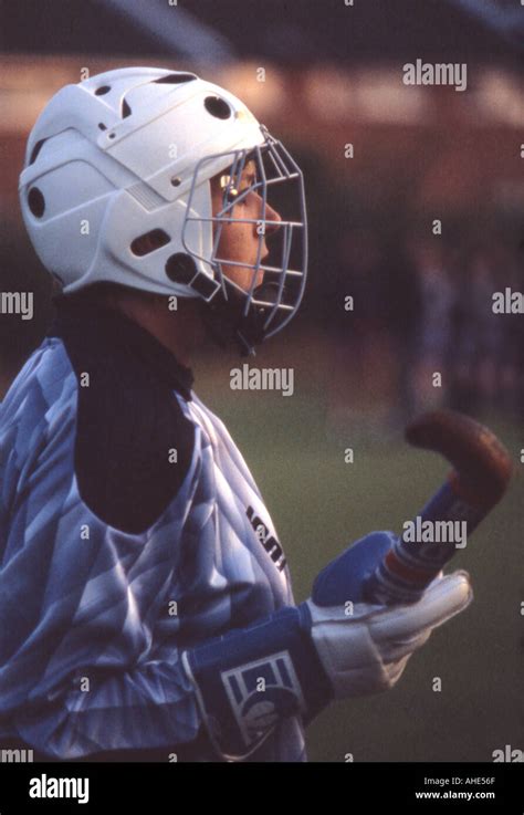 Field hockey playing goalkeeper Stock Photo - Alamy