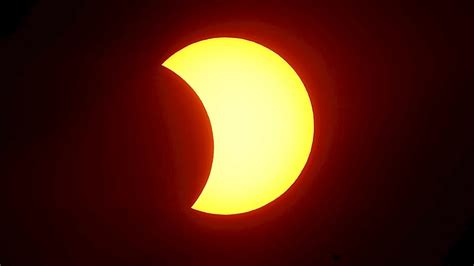 Eclipse Solar Parcial A Qué Hora Se Verá En España Y Cómo Ver Hoy Onda Cero Radio