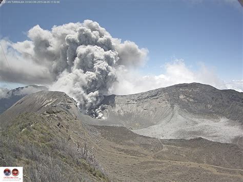 Nueva Erupci N Del Volc N Turrialba Supera Los Metros De Altura