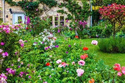 Consejos para crear un jardín inglés cottage garden Jardines