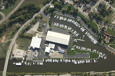 Wharf Marina in Grand Haven, MI, United States - Marina Reviews - Phone