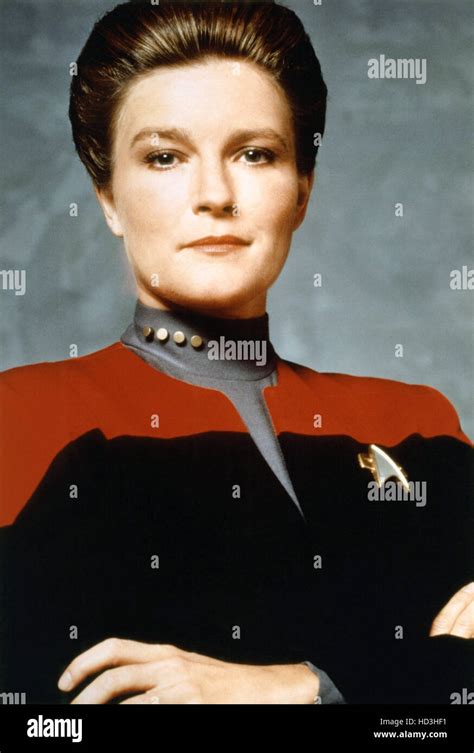 STAR TREK: VOYAGER, Kate Mulgrew, 1995-2001. © Paramount Television ...