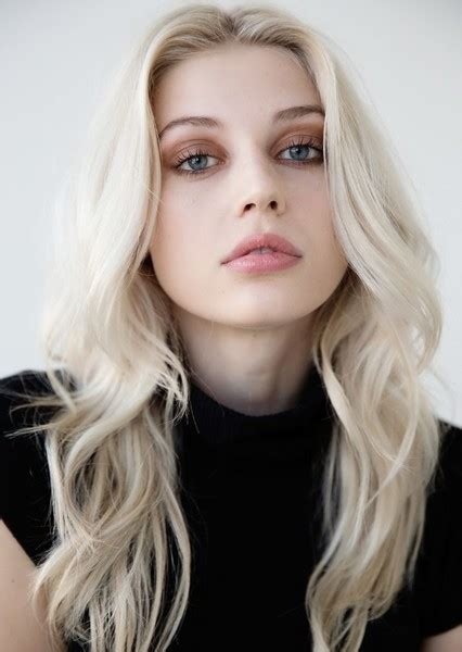 Fan Casting Avienne Kiuttu As Manon Blackbeak In Throne Of Glass Series