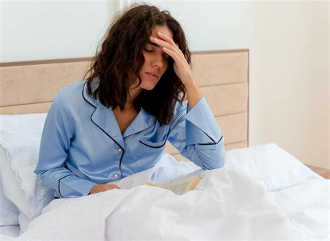 Como Perder O Sono A Noite - Acordar no meio da noite e perder o sono: por que acontece?