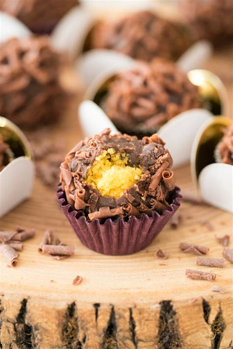 Brigadeiro Recheado Com Bolo De Cenoura Danielle Noce