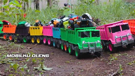 Mobil Truk Tronton Panjang Penuh Mobil Mobilan Truk Oleng Excavator