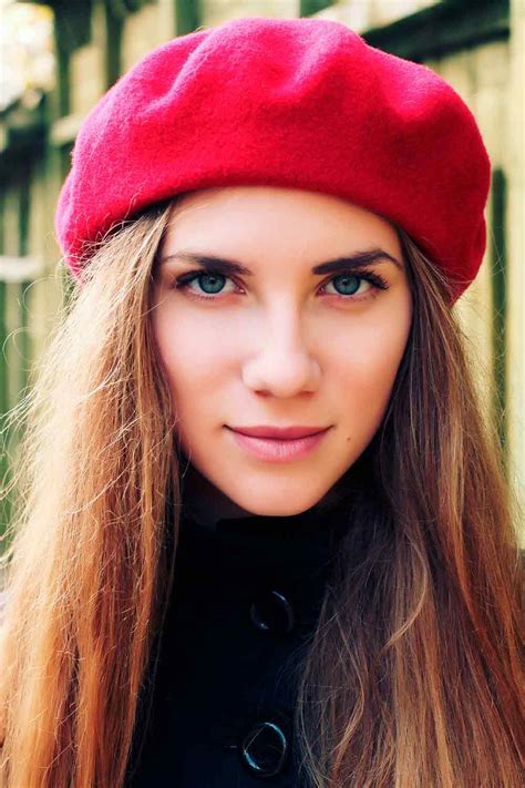 Fresh Ways How To Wear A Beret To Stay Trendy