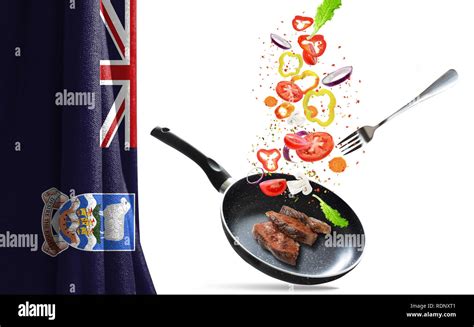 frying pan  falling vegetables  meat isolated objects