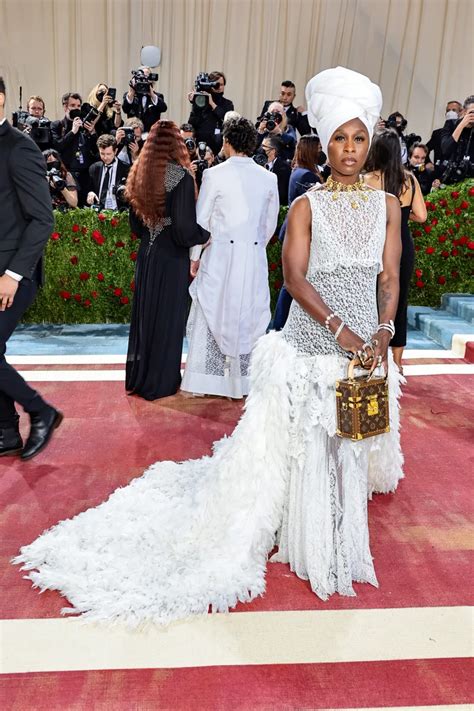 All The Looks Celebrities Wore To The 2022 Met Gala Red Carpet Rachel