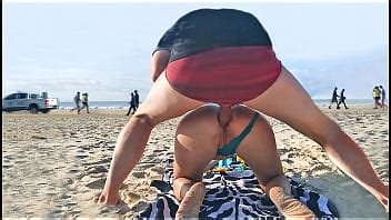 Un inconnu fou me baise dans le cul devant les garde côtes XVIDEOS