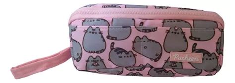 Pusheen Cartuchera Wide Mooving Color Rosa Mercadolibre