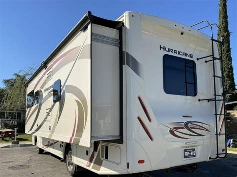 Thor Motor Coach Hurricane M Good Sam Rv Rentals