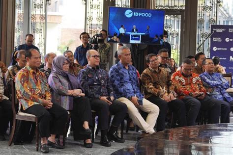 Direksi Rajawali Nusindo Hadiri Forum Diskusi Ekonomi Investor Daily