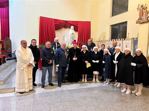 L Effige Della Madonna Di Lourdes A Gliaca Di Piraino E Le Reliquie Di