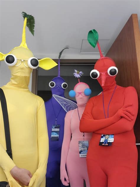 Pikmin Cosplay : r/Pikmin