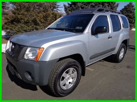 Sell Used 2006 Nissan Xterra Off Road 6 Speed Manual V6 4X4 SUV Premium