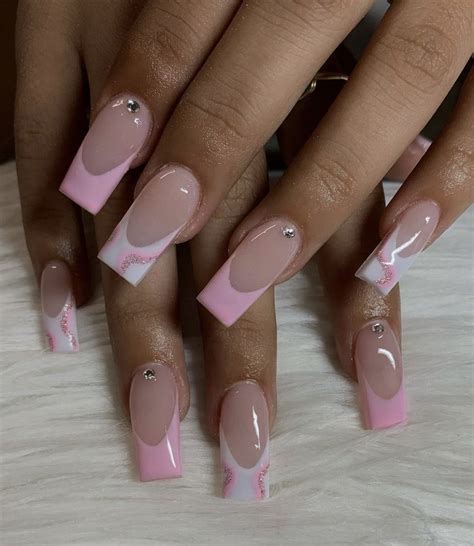 Pin By Sammy Love On Outfits Pink Acrylic Nails Acrylic Nails Coffin