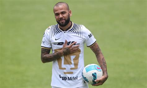 Le Proc S Pour Viol De Dani Alves Aura Lieu En F Vrier Lfm La Radio