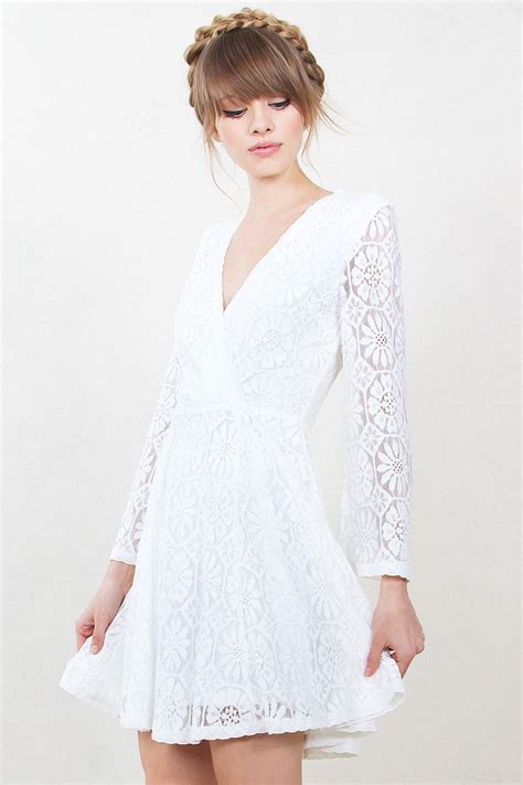 Sugar Lips Daisy White Lace Dress