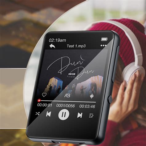 SWOFY M4 Portable Music Player | Concept Kart