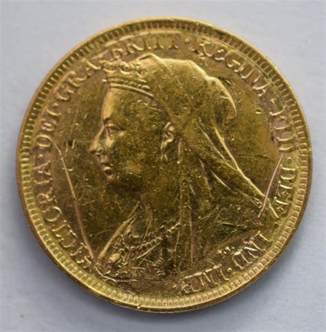 Full British Sovereign Queen Victoria Year 1895 London Mint