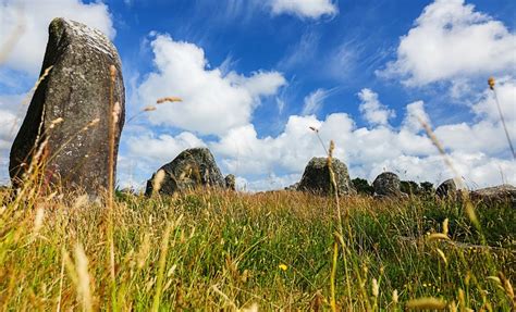 Carnac Le Coup Du Menhir Causeur