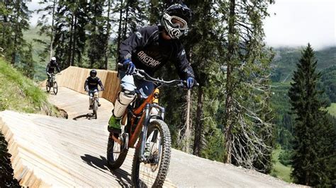 Bikeparks In Den Alpen Sorgen F R Abwechslungsreiches Mountainbiken