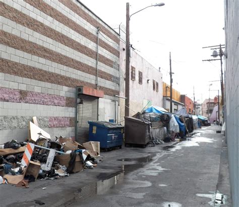 Portland Announces Plan To Ban Homeless Encampments and Build Shelters