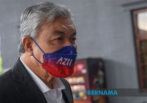 Ahmad Zahid Diperintah Bela Diri Atas 47 Pertuduhan Utusan Borneo Online